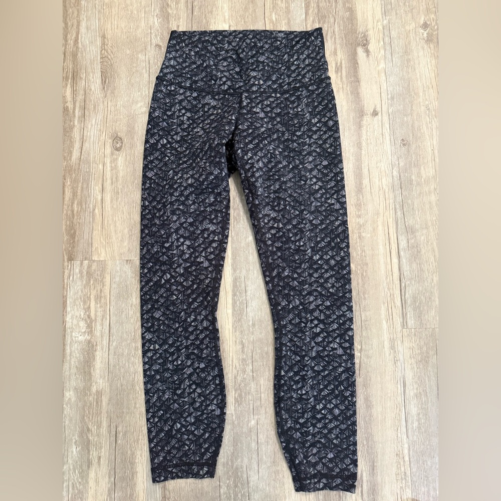 Lululemon High Times Pant (Nulux) Iridescent Multi Black size 8 25” inseam